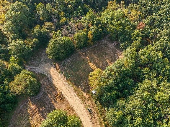 4th image of 23 Hopkins Rd