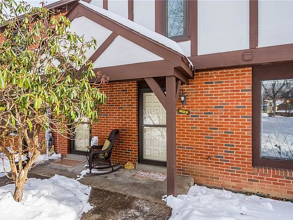 3rd image of 407 Sewickley Heights Dr