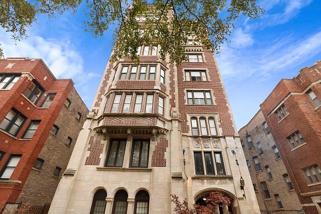 1st image of 6740 S Oglesby Ave APT 6