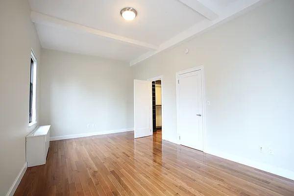 Rented by Stonehenge NYC LLC | media 7