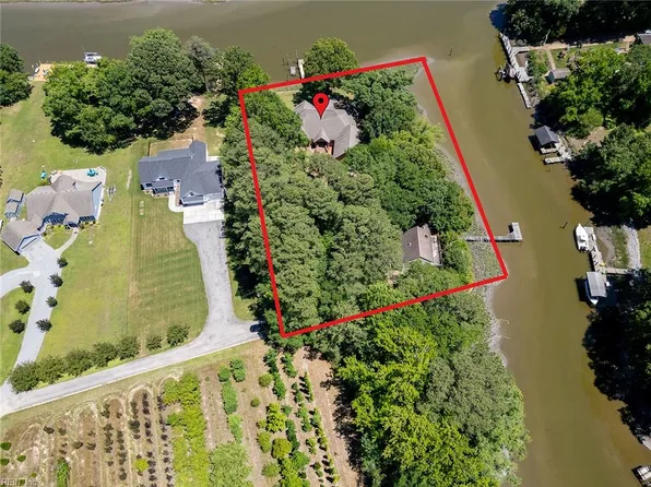 5286 Bennetts Pasture Rd, Suffolk, VA 23435