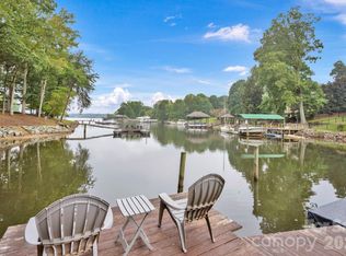 470 Lakeview Shores Loop, Mooresville, NC 28117