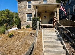 123 Cassick St, Logan, WV 25601