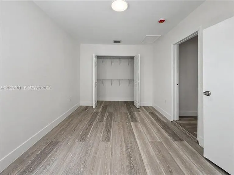228 NW 39th St #228 — Photo 12