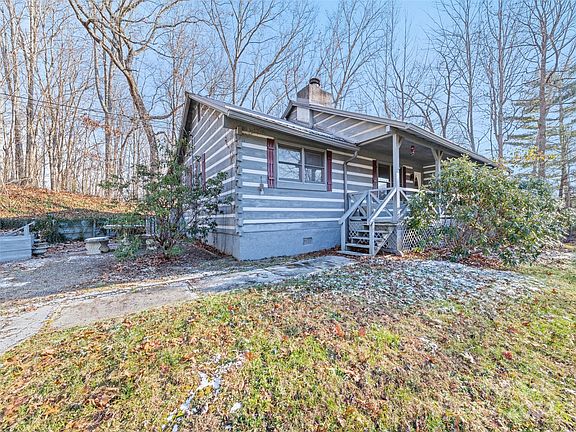 2nd image of 160 Sandsridge Way