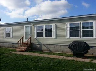 6262 Autumnview Sta, Newfane, NY 14108