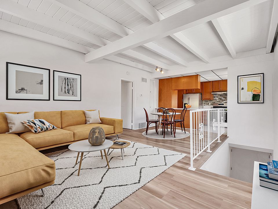 1st image of 320 Whiting St #1