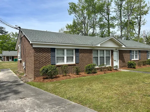 1323 N Chestnut St, Lumberton, NC 28358