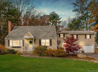 117 Three Mile Rd, Glastonbury, CT 06033