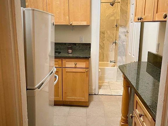 4th image of 56 Morton St APT 2E