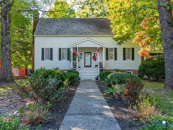 4733 Red House Rd, Phenix, VA 23959