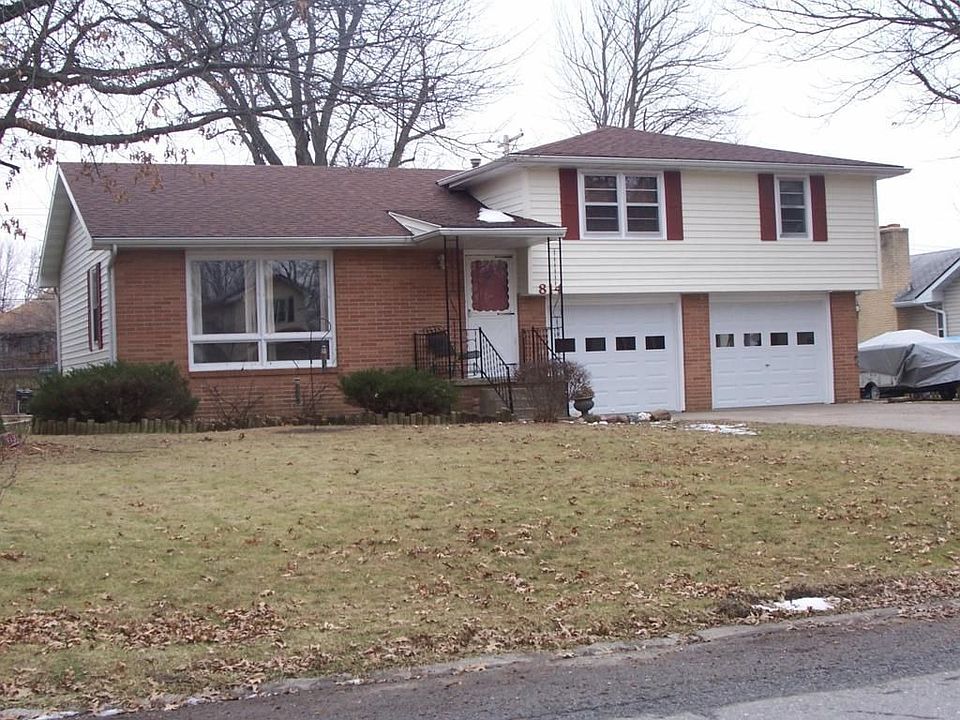 1st image of 814 Meadow Ln