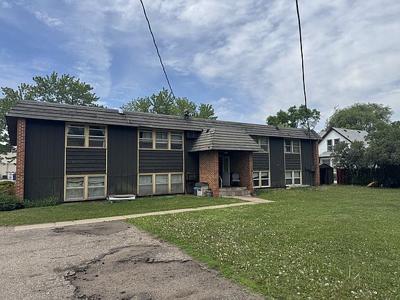 4th image of 336 2nd Ave NE