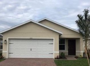 8785 Swell Brooks Ct, North Fort Myers, FL 33917