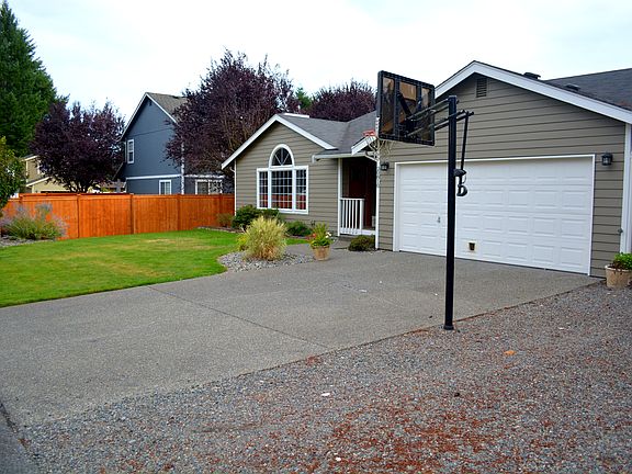 2nd image of 20810 118th St E