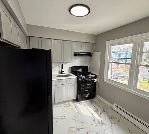 3rd image of 204 Westfield Ave APT 3A