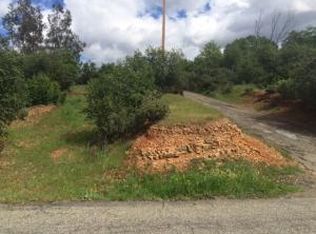 22211 Loop Dr, Redding, CA 96003