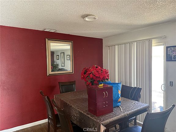 4th image of 122 E Bowen Rd