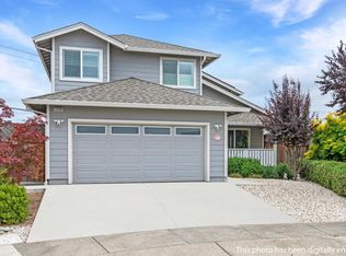 3690 Hillary Ct, Santa Rosa, CA 95403