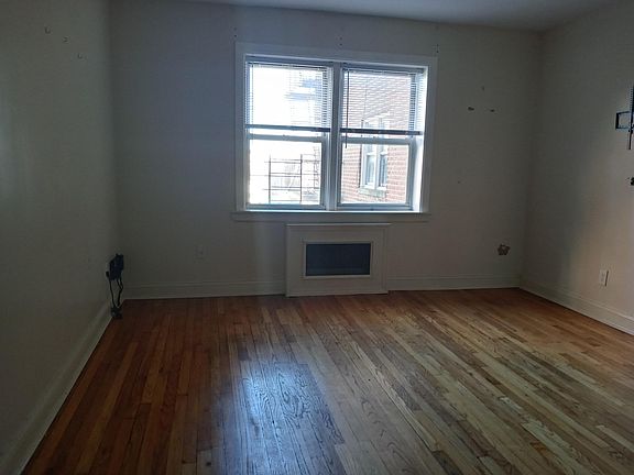 4th image of 91-34 195th St #4H