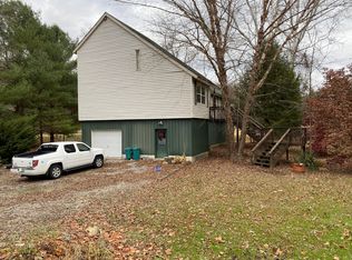 155 Walnut Ln, Pineville, KY 40977