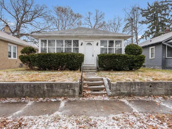 1322 Johnson St, South Bend, IN 46628