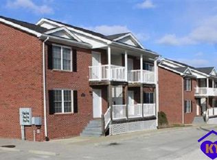 867 Broadway St, Brandenburg, KY 40108