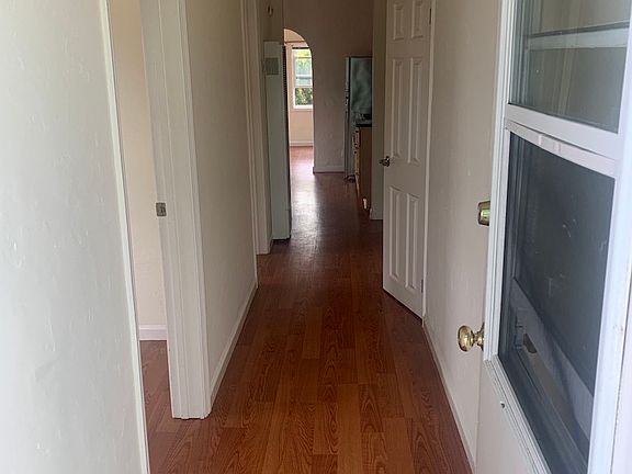 3rd image of 875 41st Ave