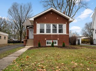 432 Uvedale Rd, Riverside, IL 60546