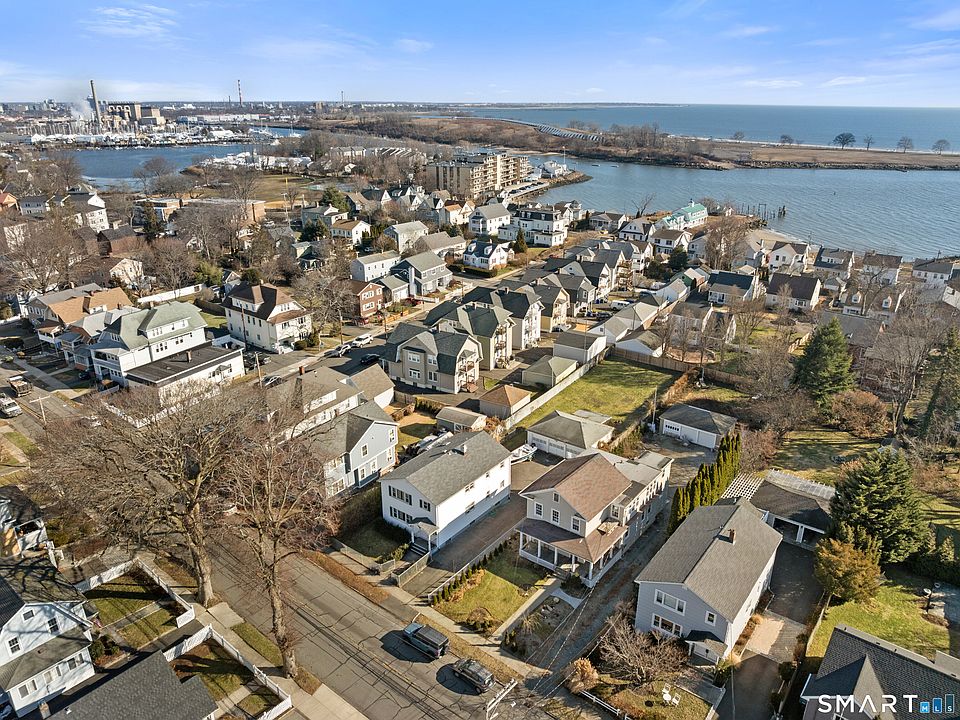 1st image of 318-316 Grovers Avenue
