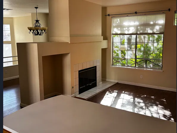 1587 Larkwood Ct, Milpitas, CA 95035