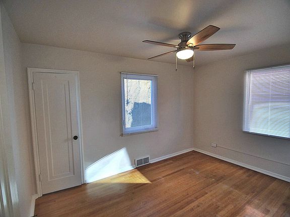 3rd image of 280 S Franklin St