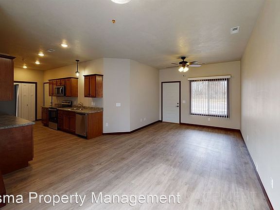 2nd image of 1421 Mary Place Pl