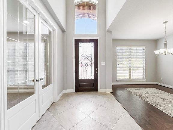 4th image of 4207 Shays Manor Ln