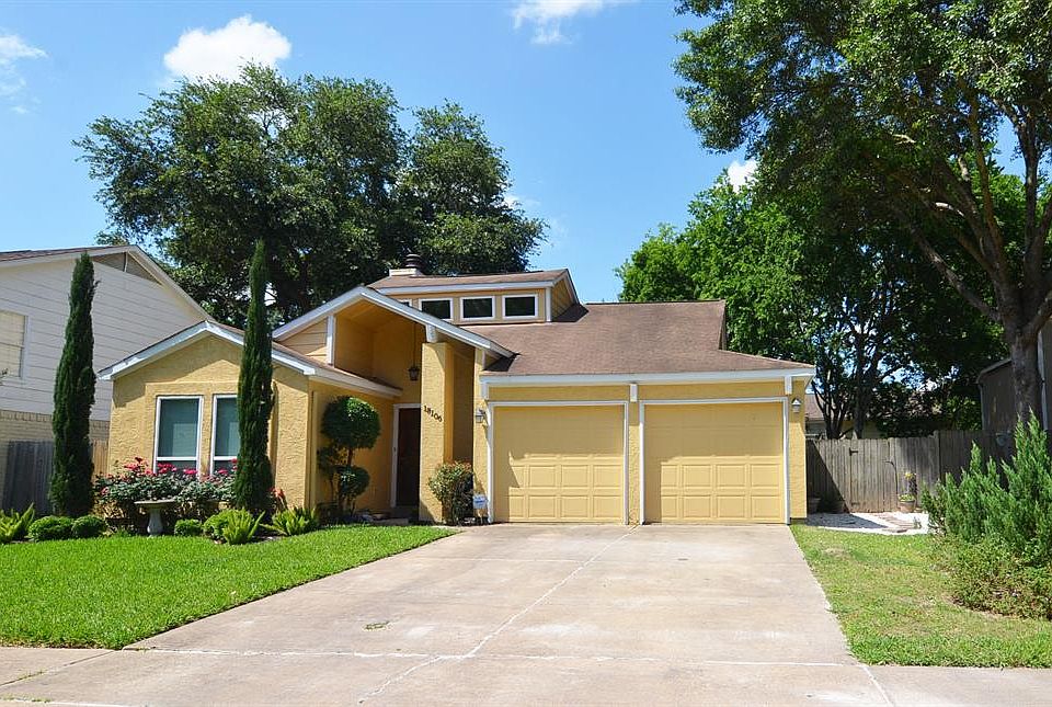 1st image of 18106 Autumn Trails Ln