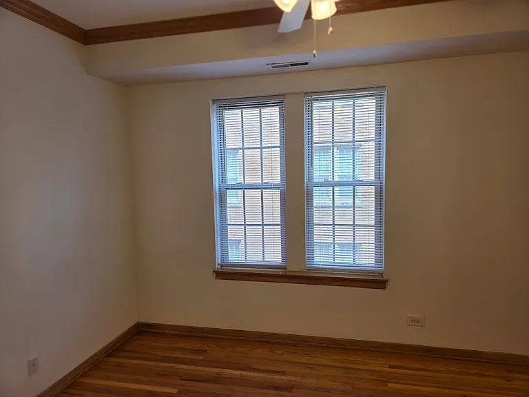 1352 W Jarvis Ave #2 — Photo 3