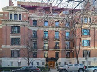 33 E Bellevue Pl, Chicago, IL 60611