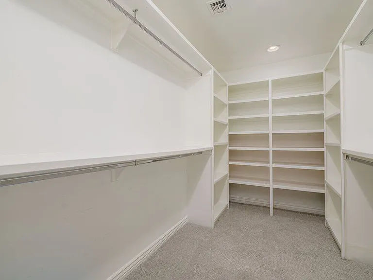 121 W Orchid Ln — Photo 14