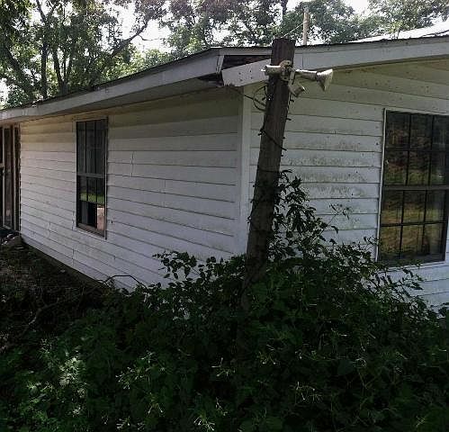2nd image of 514 Ward St