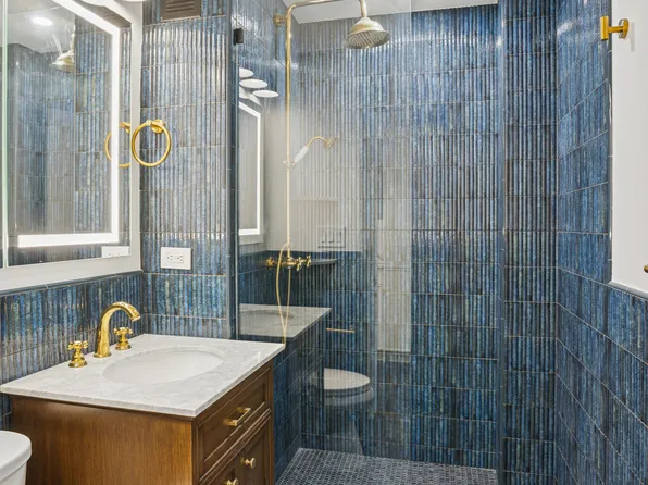 116 East 66th Street image 6 of 9