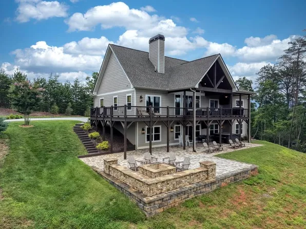 2368 Haven Heights Rd, Hiawassee, GA 30546
