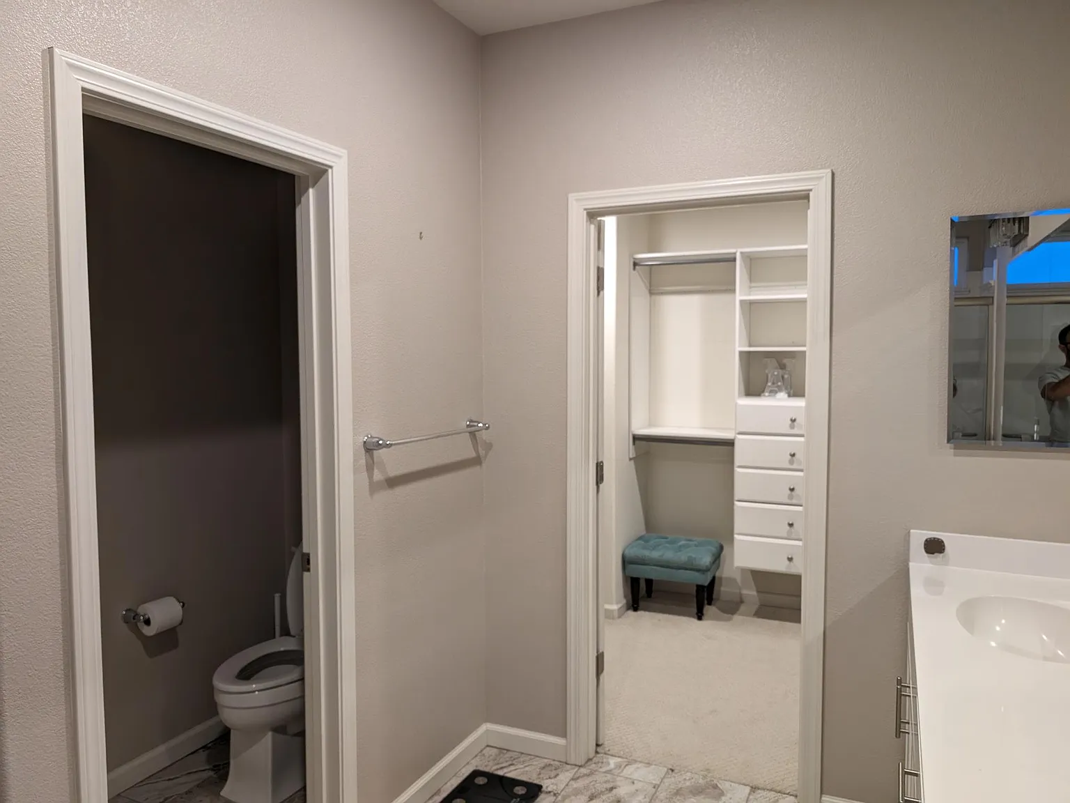 4 bed, 3.5 bath, 2668 sqft, $1,800 — Photo 4