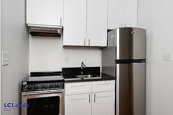 1st image of 505 E 88th St #14
