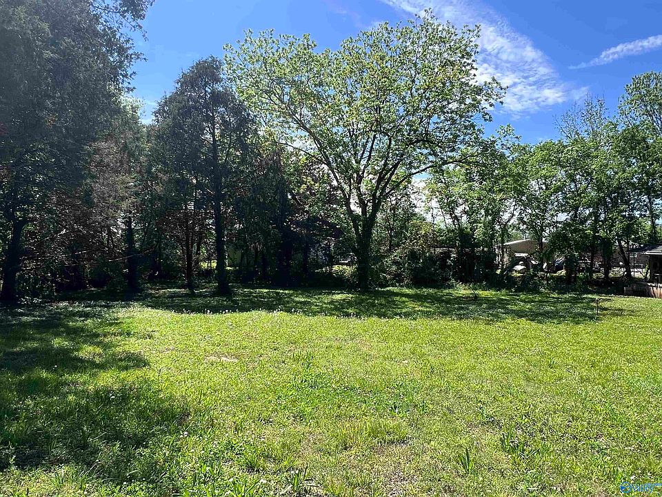 1st image of 114 Spring St