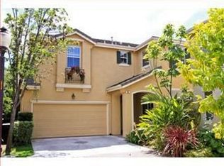 102 Magnolia Ln, Mountain View, CA 94043