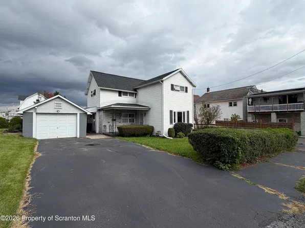 506 Hallstead St, Dickson City, PA 18519