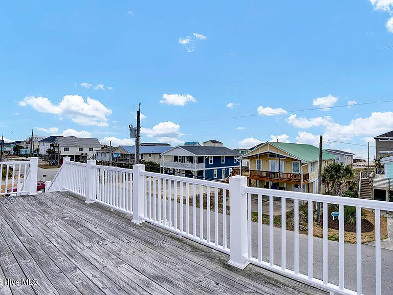 1207 N Topsail Dr — Photo 5