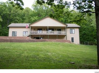 45 Green Valley Rd, Eureka, MO 63025