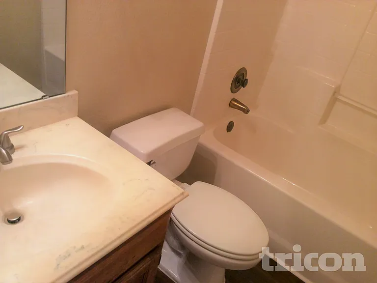 525 Arbor Ln — Photo 7