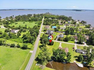100 Teal Dr, Currituck, NC 27929